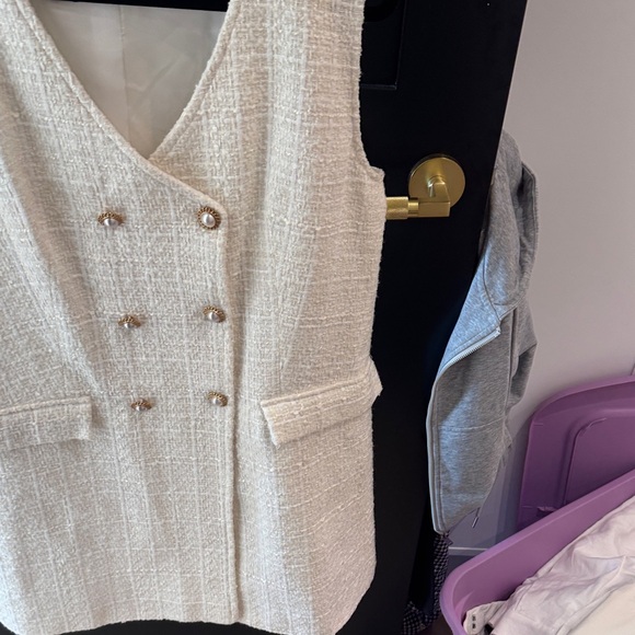 Zara Ivory Textured Vest - Picture 2 of 2